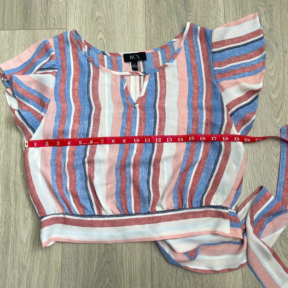 Flutter Sleeve Tie Back Cropped Junior's Top (Multi
Distressed Stripe) - Picture 10 of 13
